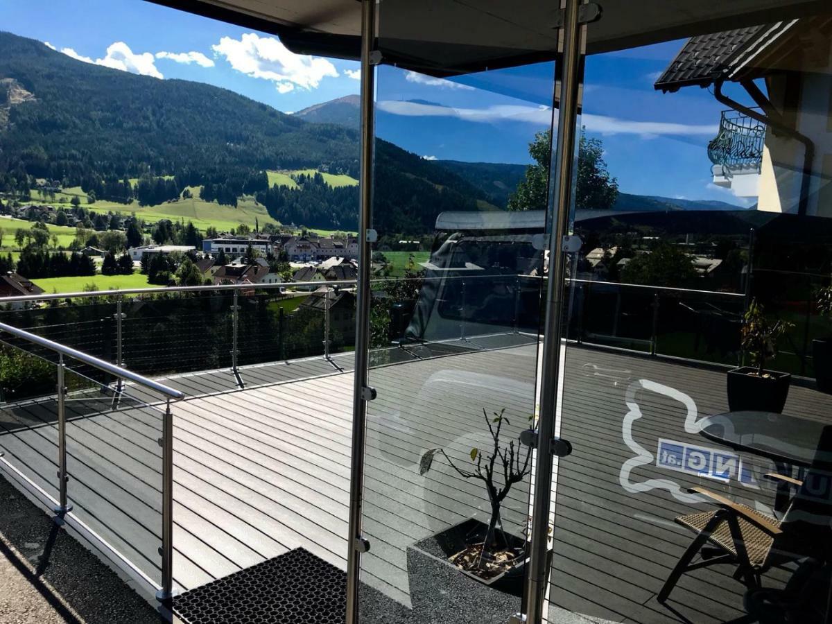 Troger Special Appartement Sankt Michael im Lungau Luaran gambar