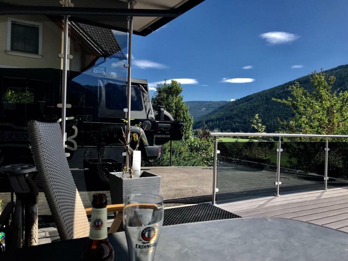 Troger Special Appartement Sankt Michael im Lungau Luaran gambar